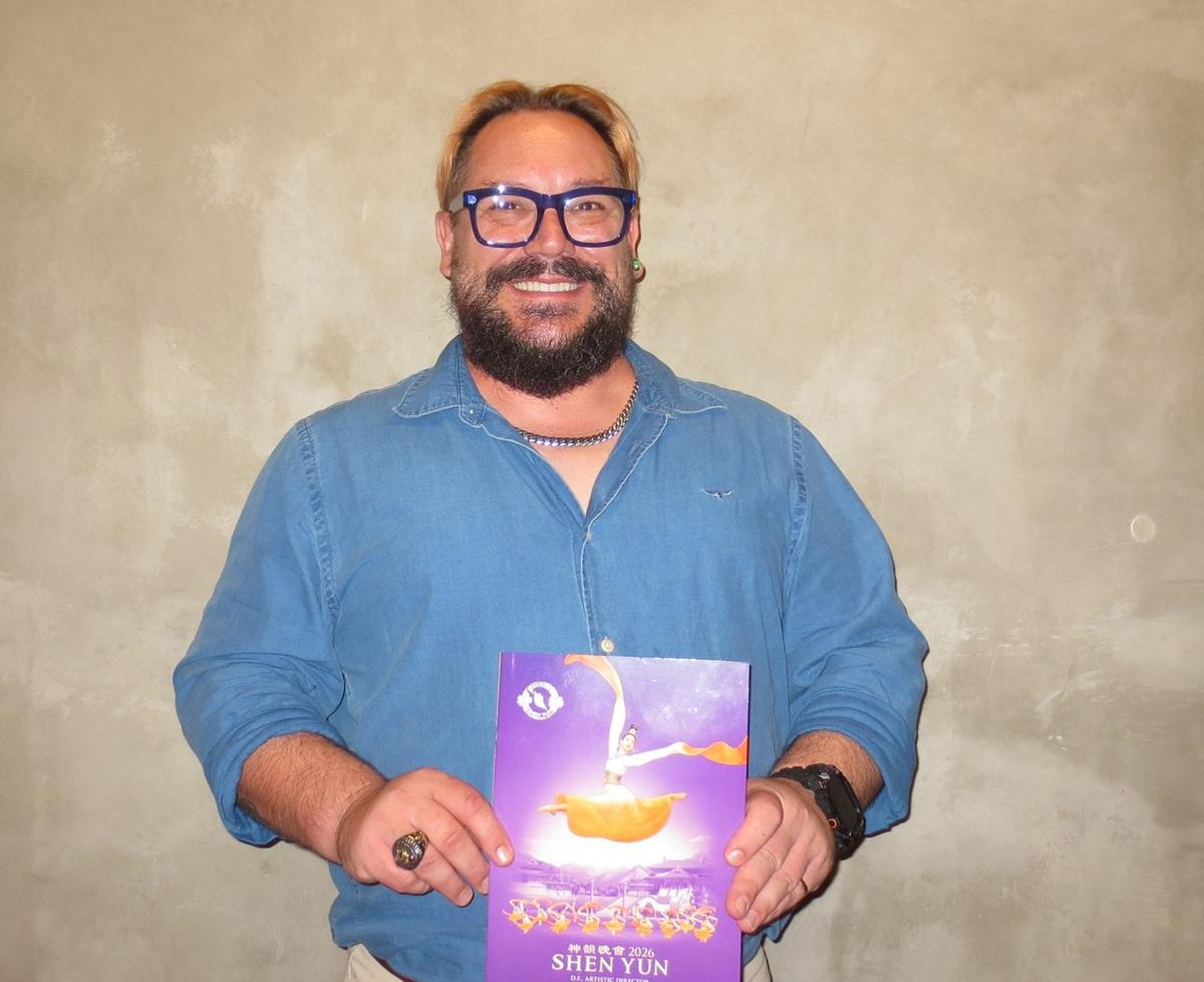 Melbourne Audience Member Wants More People to See Shen Yun