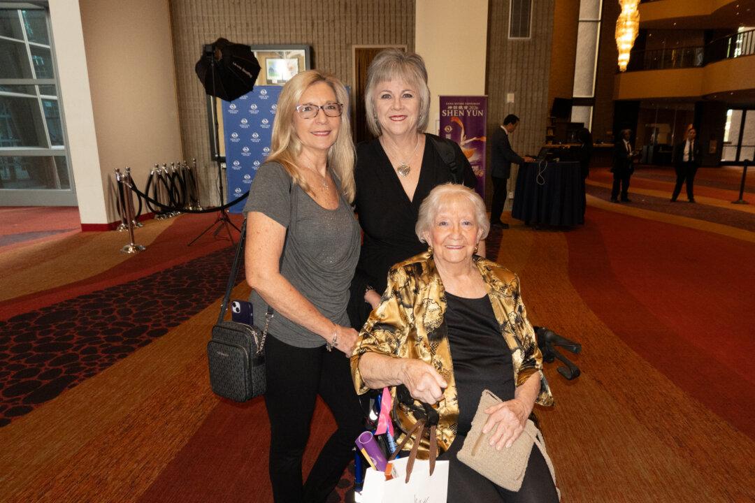 Shen Yun Is ‘Heartfelt, Touching and Beautiful,’ Says Legal Executive