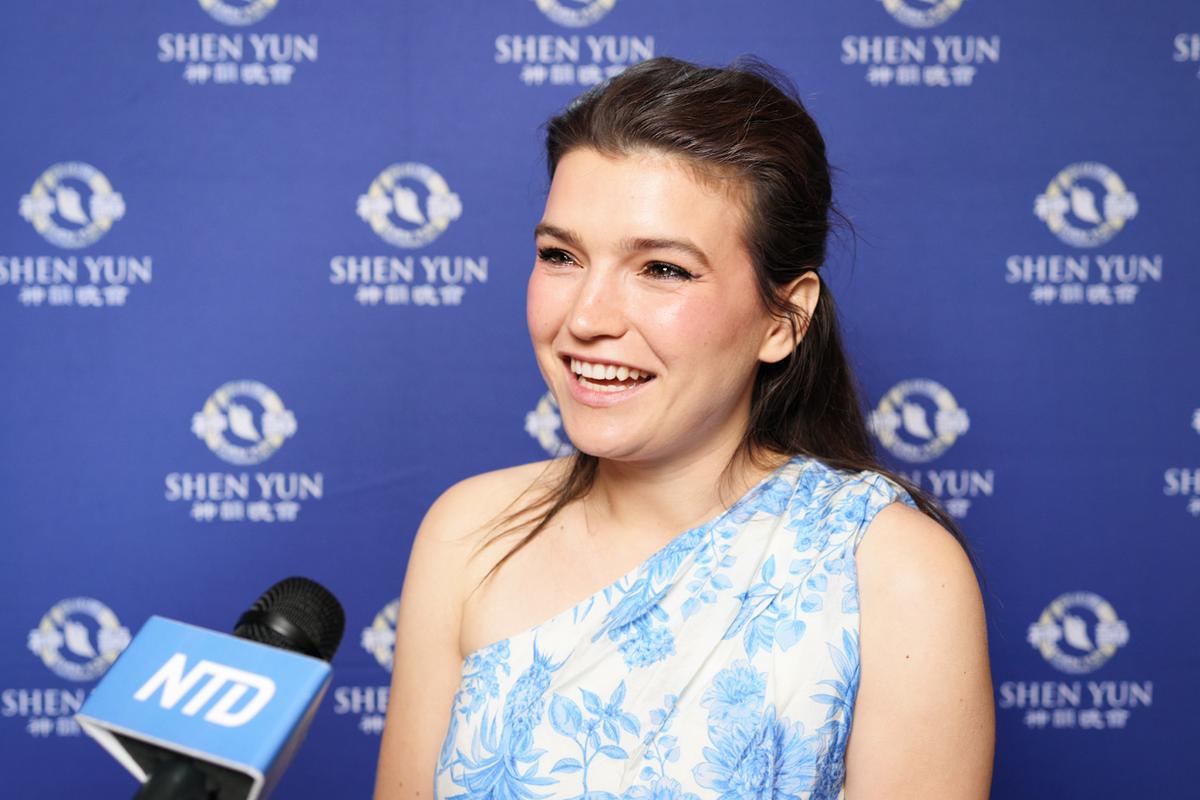 Shen Yun Transports Phoenix Theatergoers to China’s Spiritual Past