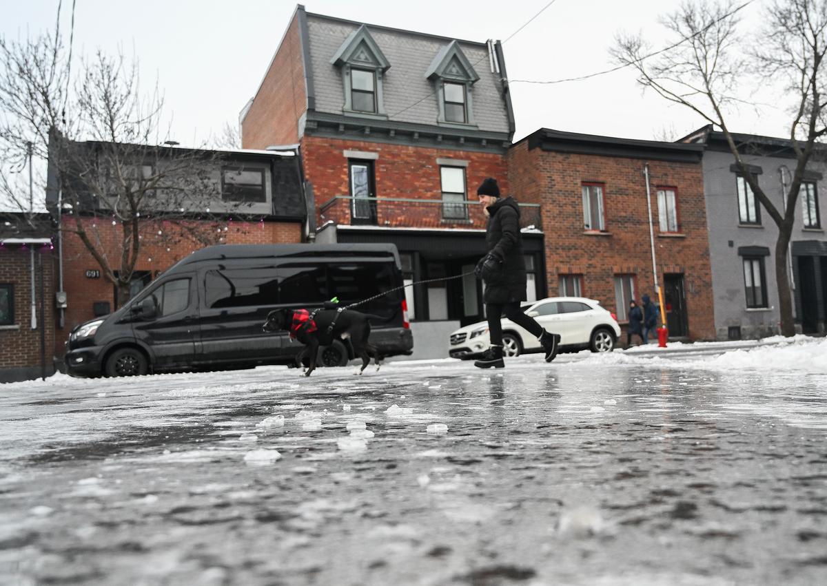Winter Storm Bringing Freezing Rain, Heavy Snow Sweeping Into Ontario, Quebec