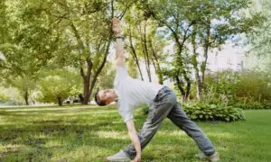 3 Daily Stretches to Loosen Tight Fascia