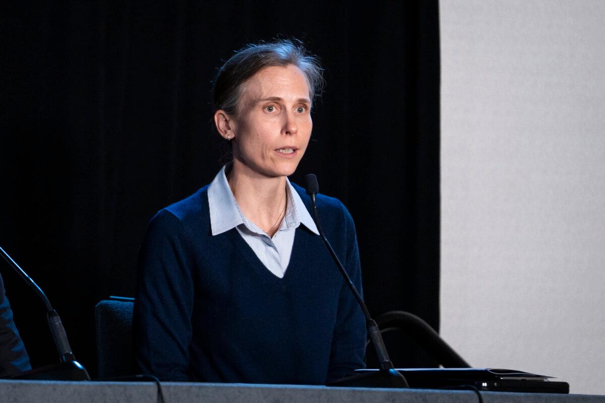 Dr. Katy Hurd speaks during “Genspect—Life beyond transition” event in Washington on March 12, 2026. (Madalina Kilroy/The Epoch Times)