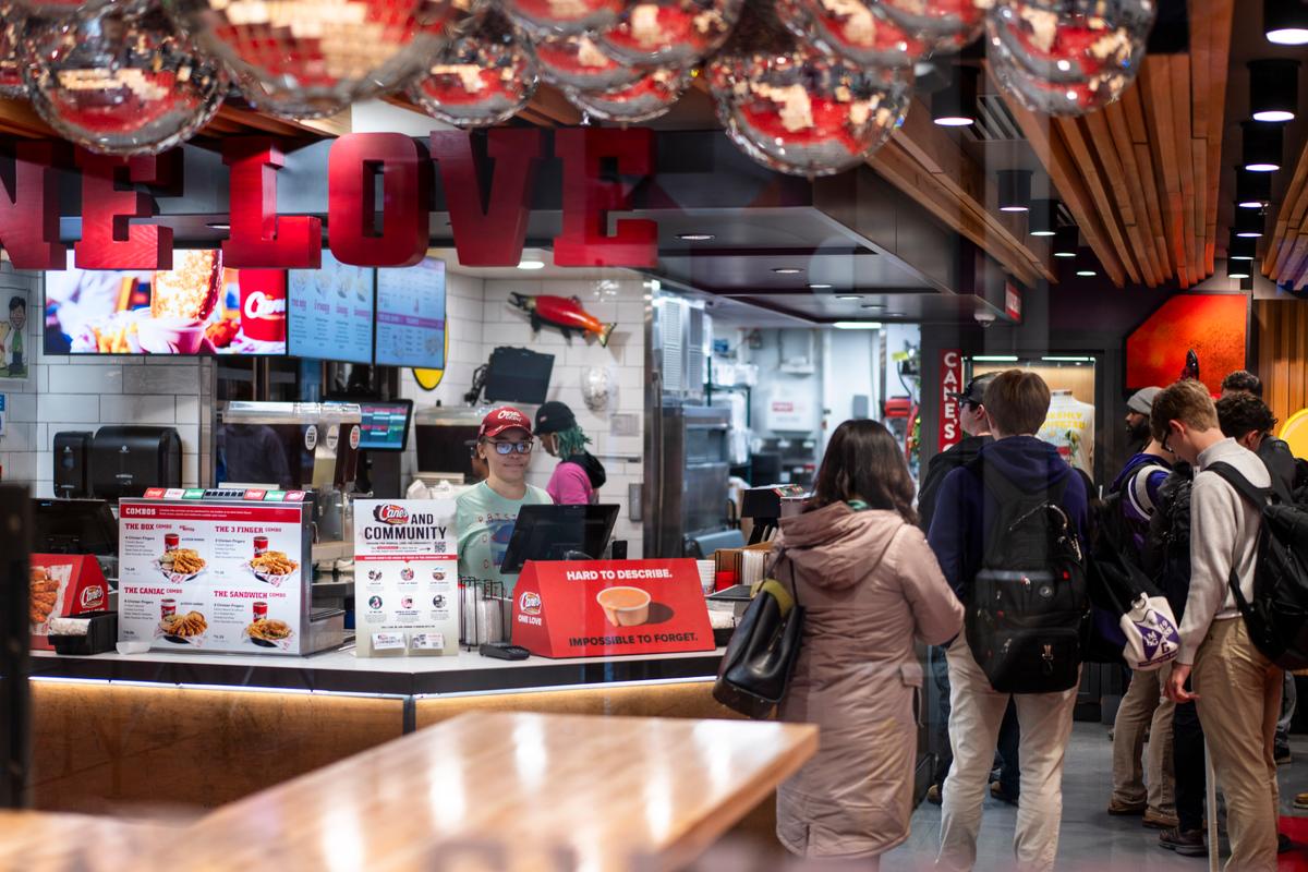 New Bill Would Push Federal Minimum Wage to $25