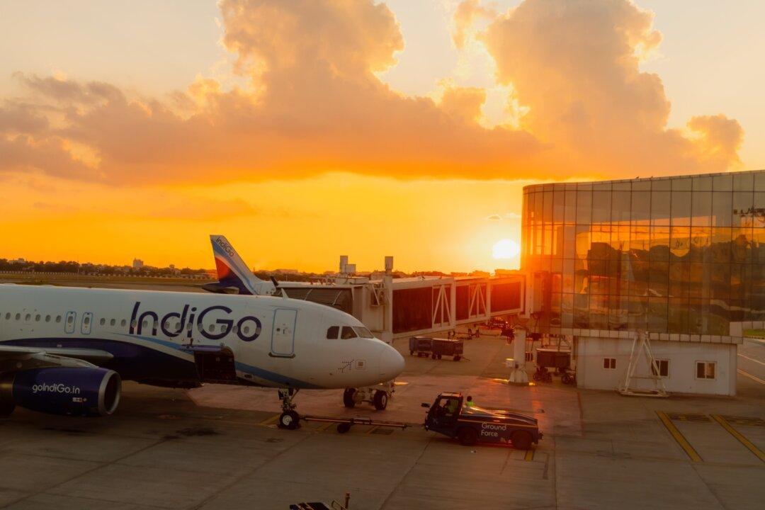 India’s Aviation Meltdown Reveals Hazards of Command-and-Control