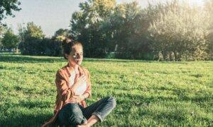 How Your Breathing Affects Bladder Control