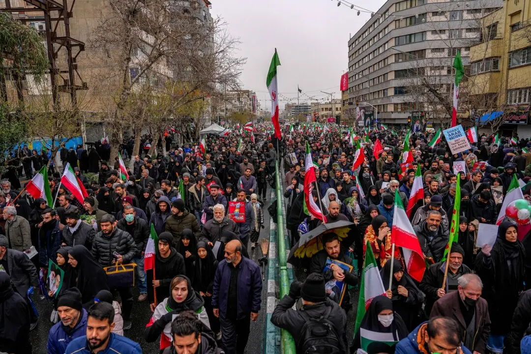 Trump: Iranians Face ‘Big Hurdle’ in Overthrowing Regime