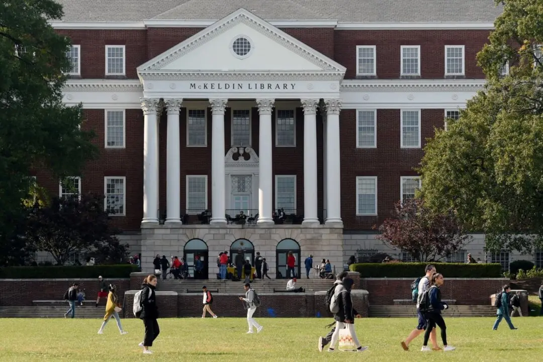 The Crisis of Commoditization of Higher Education