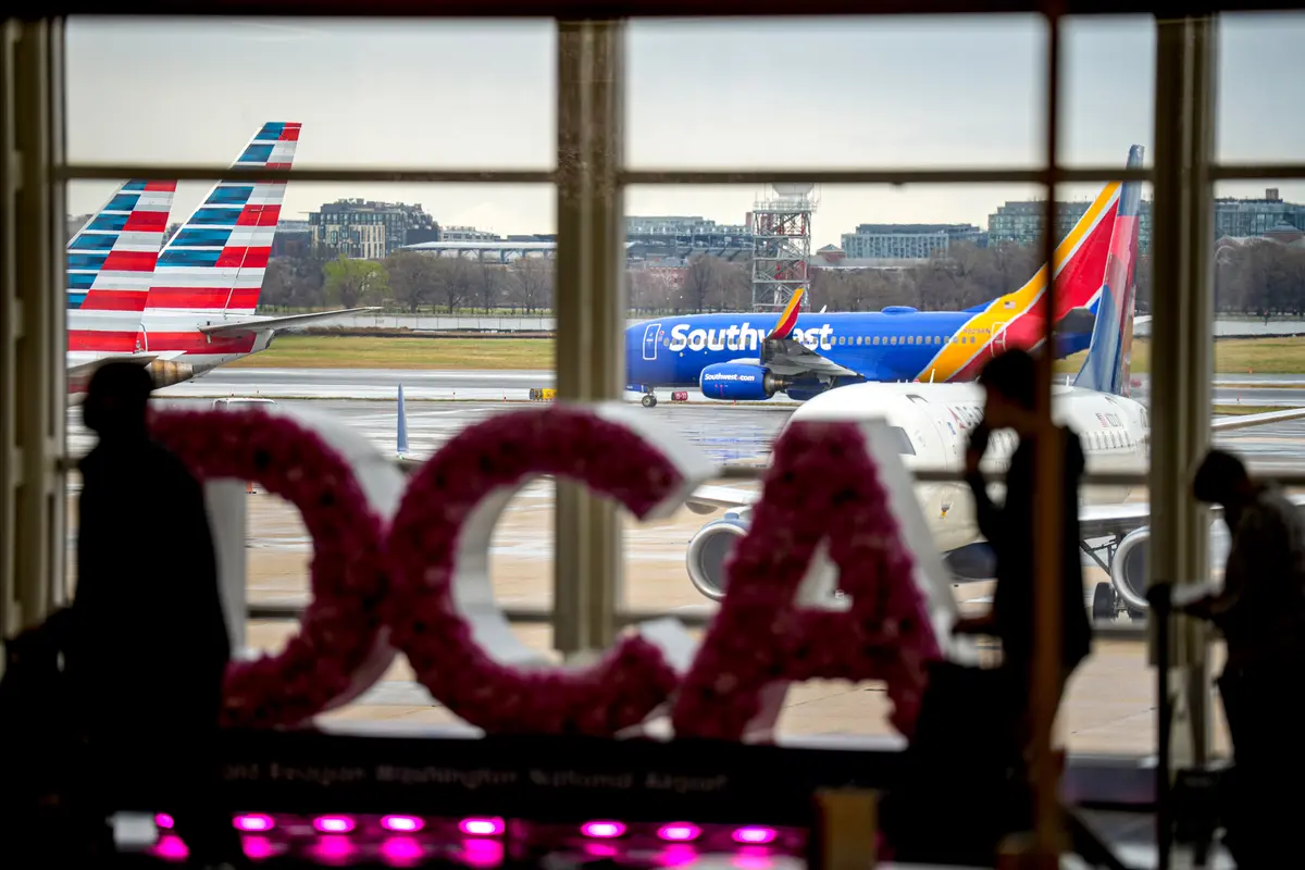 More Than 16,000 US Flights Delayed, Canceled Due to Severe Weather