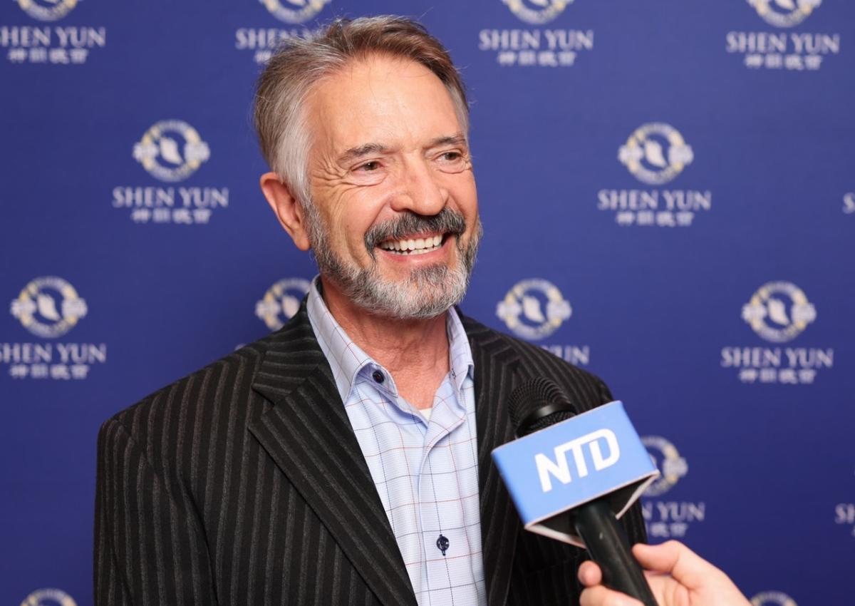Shen Yun Opens up a New Perspective, Says Company VP