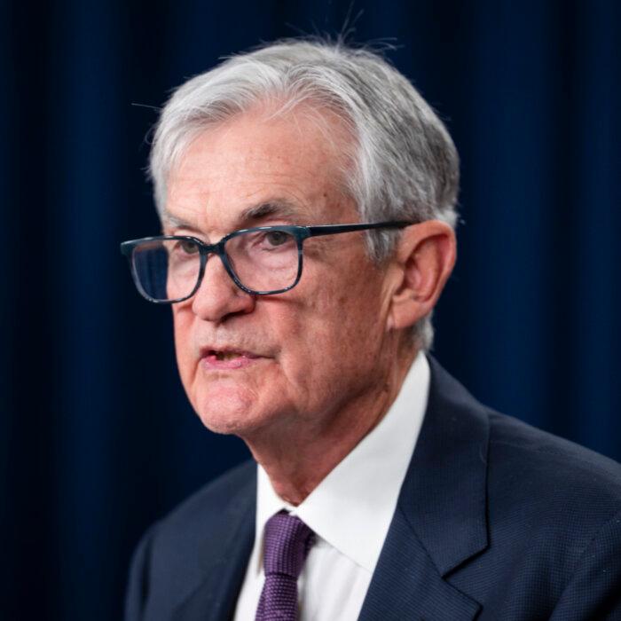 Federal Reserve Expects Rate Hike if Inflation Remains Elevated