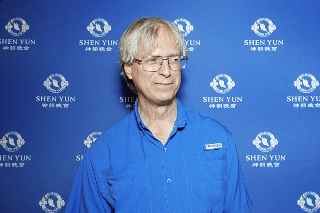 Midwest Theatergoer Says Shen Yun Enriched His Life