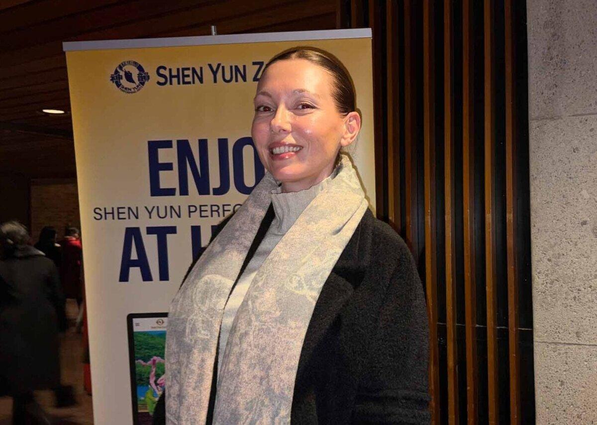 Drea Vujovic attended Shen Yun Performing Arts at the FirstOntario Concert Hall in Hamilton, Ont., on March 12.