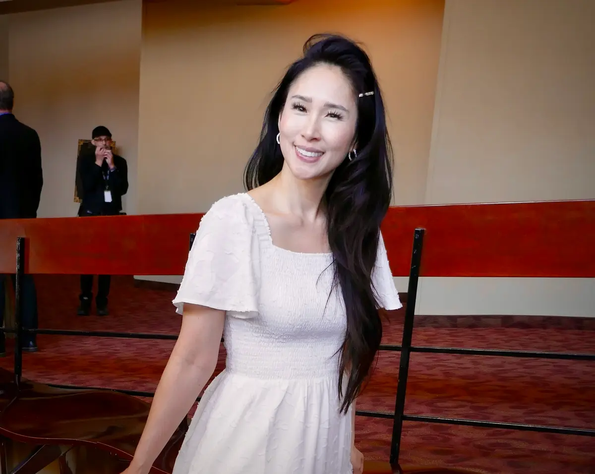‘Connecting to My Heritage’: Beauty Queen Miss Hong Kong on Shen Yun Performing Arts