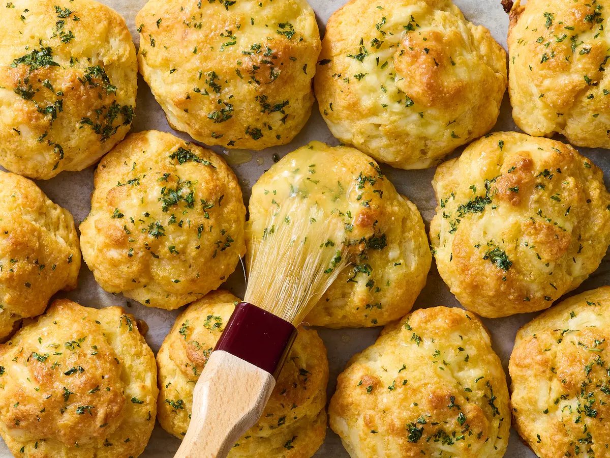 These Copycat Cheddar Bay Biscuits Are a Super Easy Dupe for the Real Thing