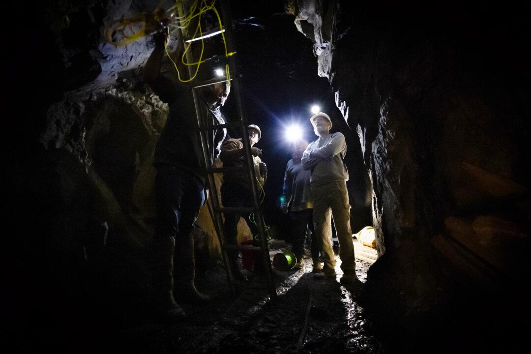 Miners search for gold deep within a mine outside of Angels Camp, Calif., on Feb. 5, 2026. (John Fredricks/The Epoch Times)