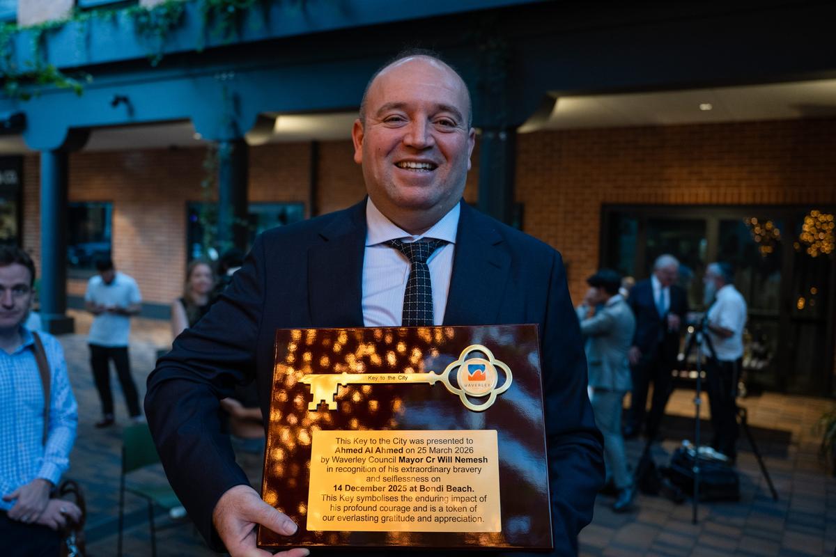 Bondi Terror Attack Hero Unlocks More Keys to the City