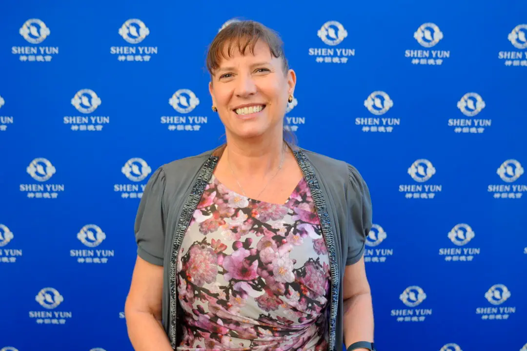 Shen Yun Is ‘Really Beautiful and Perfect,’ Says Australian City Councilor