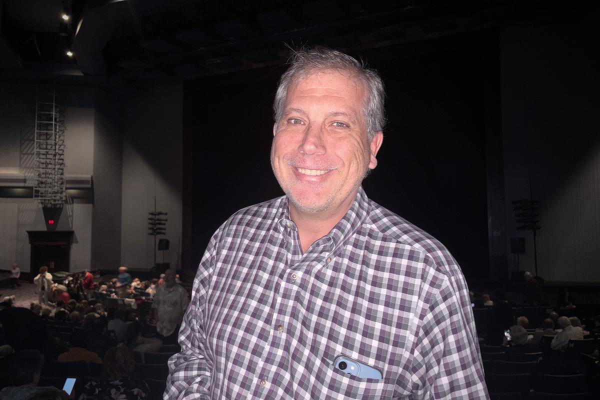 Audience Member Appreciates the Freedom in America After Seeing Shen Yun