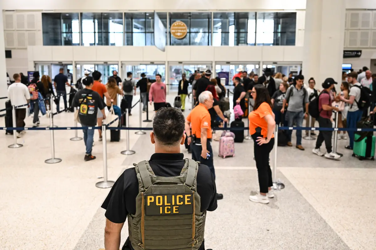 U.S. Immigration and Customs Enforcement personnel at George Bush Intercontinental Airport in Houston, Texas, on March 23, 2026. (Ronaldo Schemidt/AFP via Getty Images)