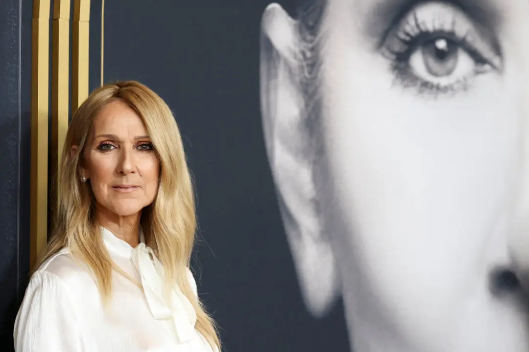 Celine Dion Announces Comeback With 10 Concerts in Paris This Fall