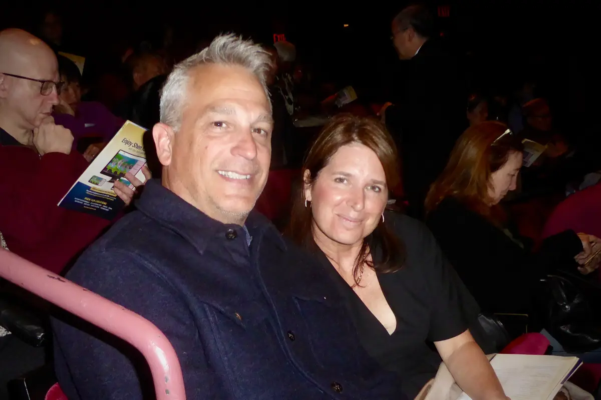 CFO Applauds Shen Yun’s Soprano and Her Wonderful Message