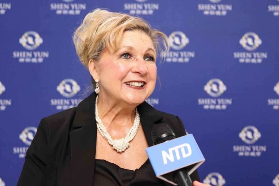 ‘It Just Takes My Breath Away’: Salt Lake City Theatergoers Praise Shen Yun