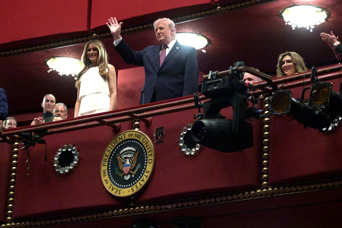 Trump Attends ‘Chicago’ Musical Premiere at Kennedy Center Ahead of Planned Closure