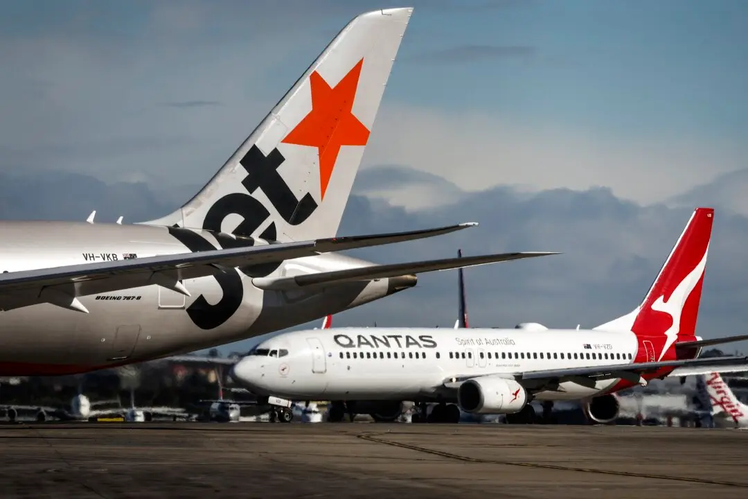 Qantas and Jetstar Extend Domestic Flight Cuts Until End of September