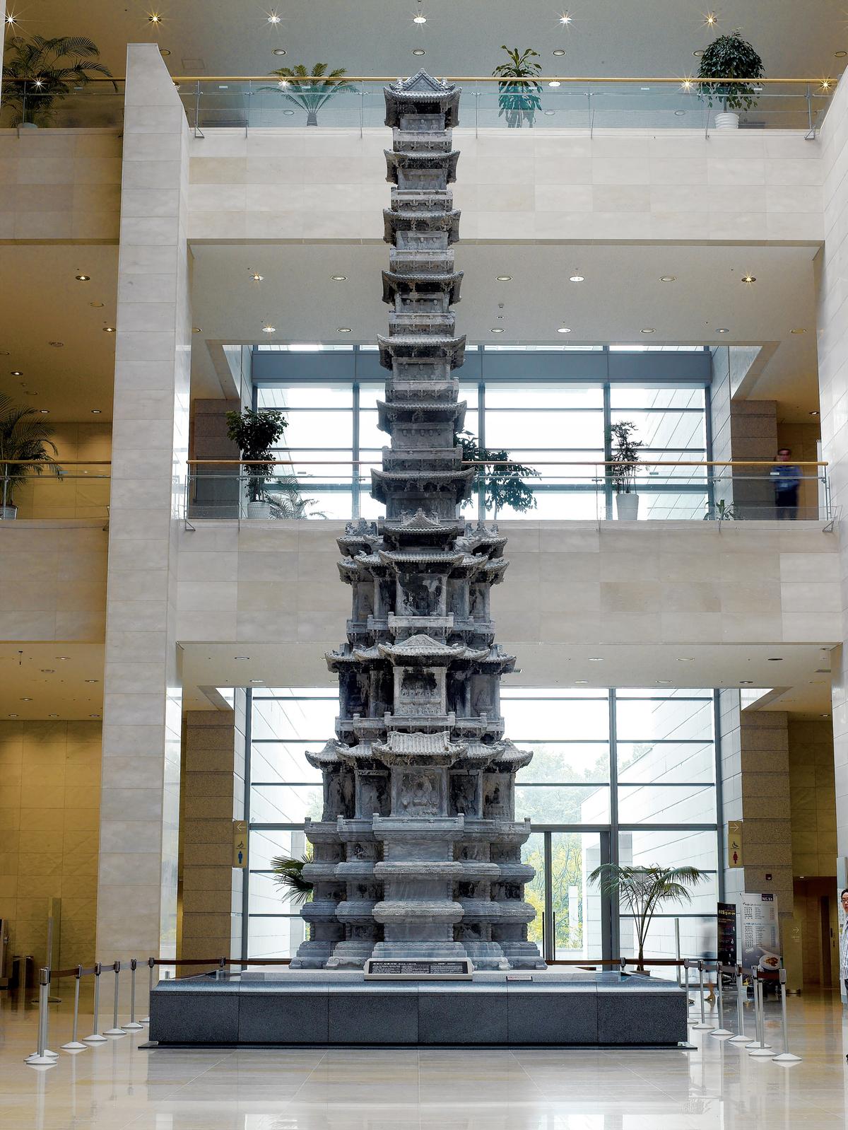 Ten-story stone pagoda at the site of Gyeongcheonsa Temple in Kaesong, Korea, built in 1348 during the Goryeo Dynasty. (National Museum of Korea)
