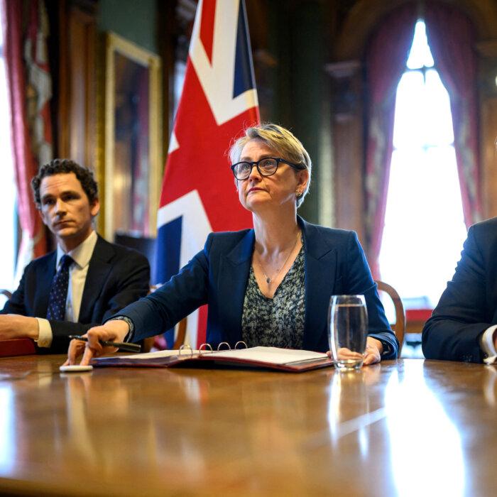 UK Leads Diplomatic Effort to Restore Shipping in Strait of Hormuz