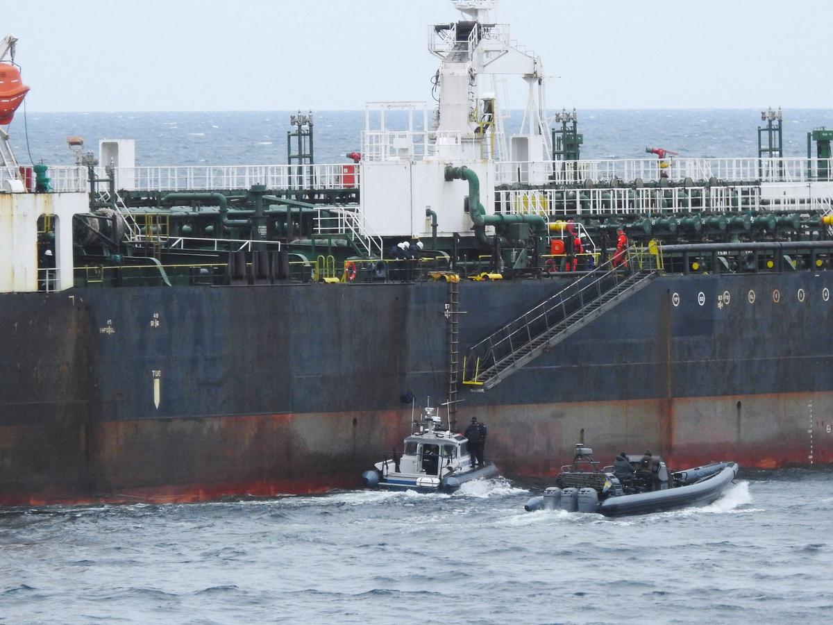 Sweden Releases Sanctioned Tanker Due to Lack of Evidence It Caused Oil Spill
