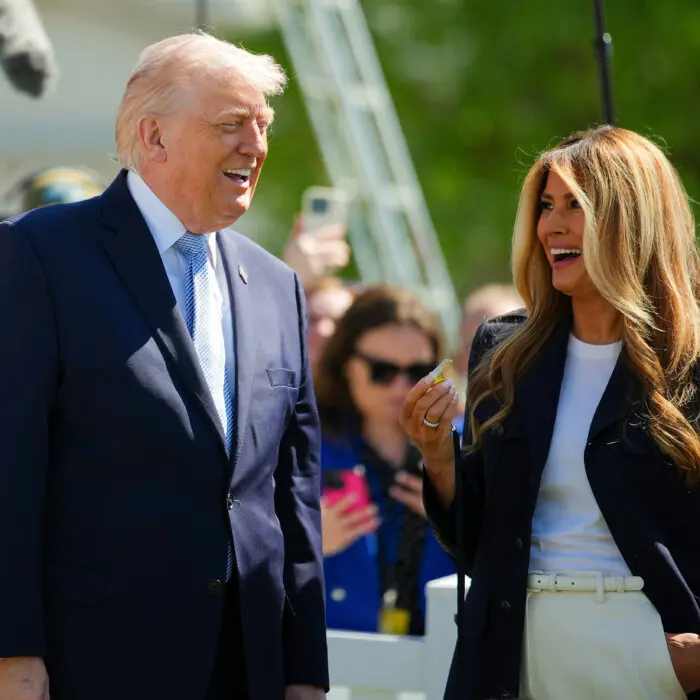Shots Fired at White House Correspondents’ Dinner, Trump Evacuated, Suspect Detained | USNN World News The Epoch Times