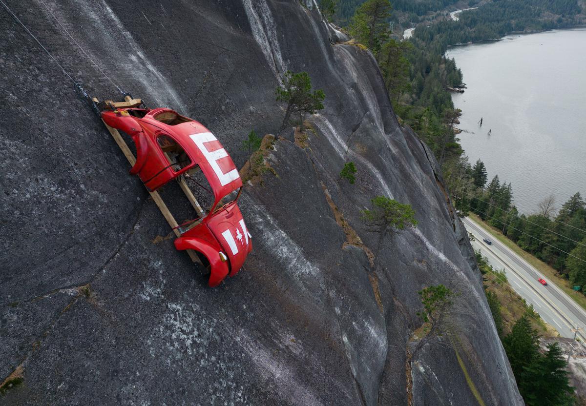Portion of Park Closed as Volkswagen Shell Hangs on Rock Face in Squamish, BC