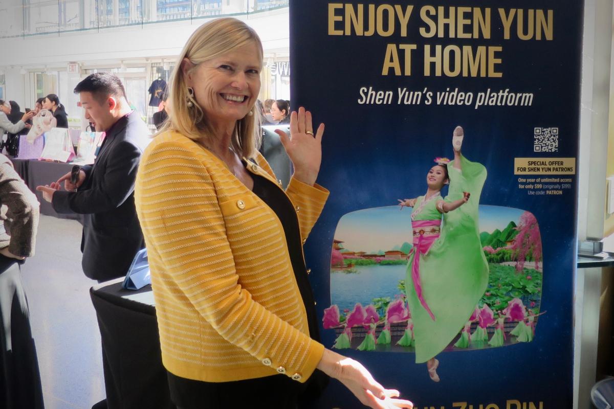 Vancouver Theatergoer: Shen Yun Is ‘Bigger Than Life’