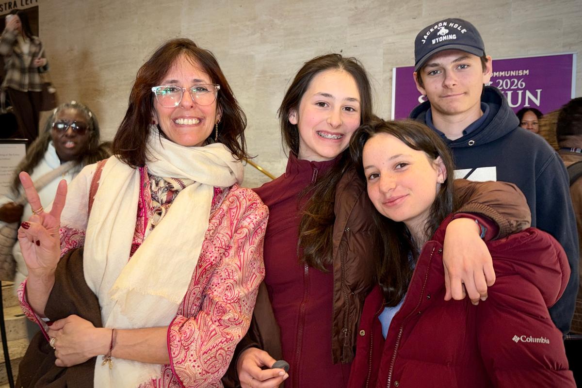 Jewelry Designer Praises Shen Yun: ‘Very Spiritual, Very Beautiful’