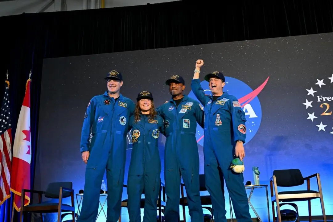 Canadian Astronaut Jeremy Hansen and NASA Crewmates Reflect on Historic Lunar Mission
