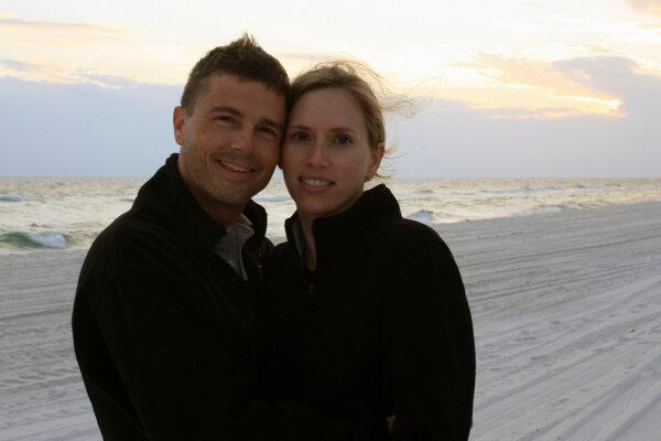 NASA astronaut Reid Wiseman (L) is pictured with his wife, Carroll Taylor Wiseman, in an undated photo. (NASA/The Wiseman Family).