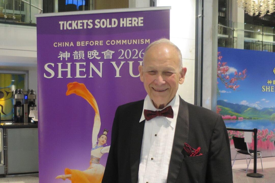 Shen Yun Is ‘A Great Experience,’ Says Former Canadian MLA