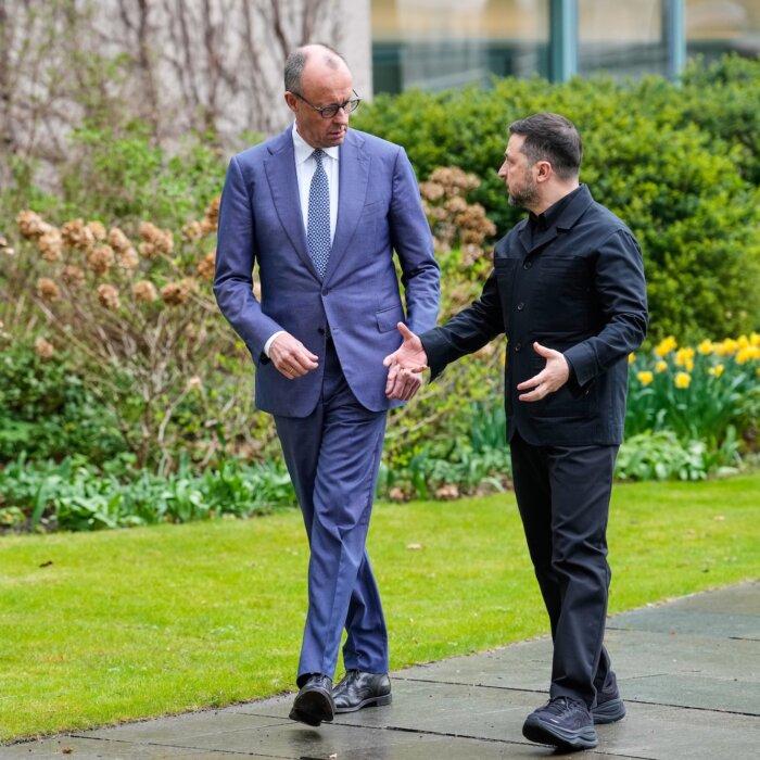 Germany, Ukraine Sign Defense Pact, Upgrade Ties to Strategic Partnership