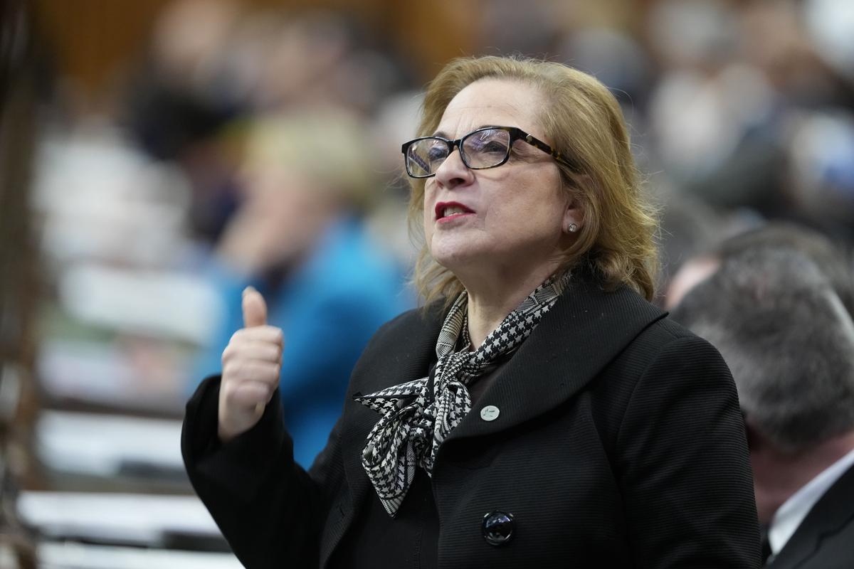 Immigration Minister’s Spokesperson Defends Strict New Timelines for Refugee Claims