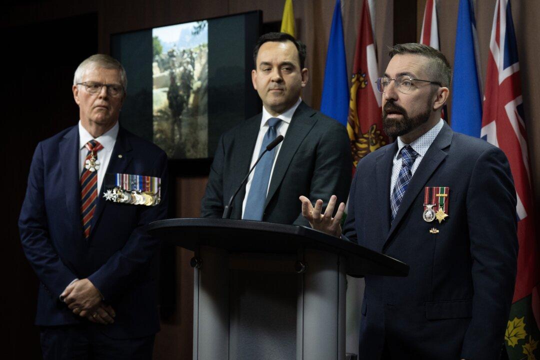 Vets, MPs Call on Feds to Launch Honour Review Board to Award Canadian Victoria Cross