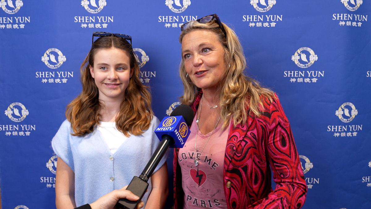 Lyon Audiences Describe Shen Yun as a Deeply Moving, Spiritually Uplifting Experience