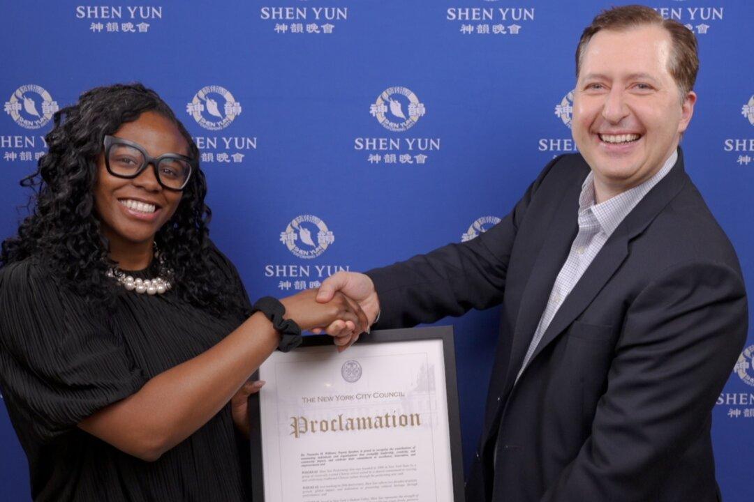 New York City Council Member Praises Shen Yun’s Culture and Tradition