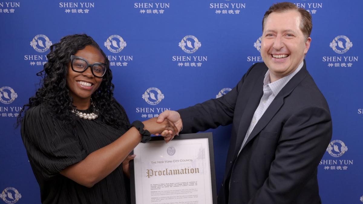 New York City Council Member Praises Shen Yun’s Culture and Tradition