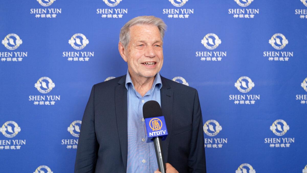 André Janssoone was in the audience at the Grand Théâtre de Provence for Shen Yun Performing Arts on April 15, 2026. (NTD)