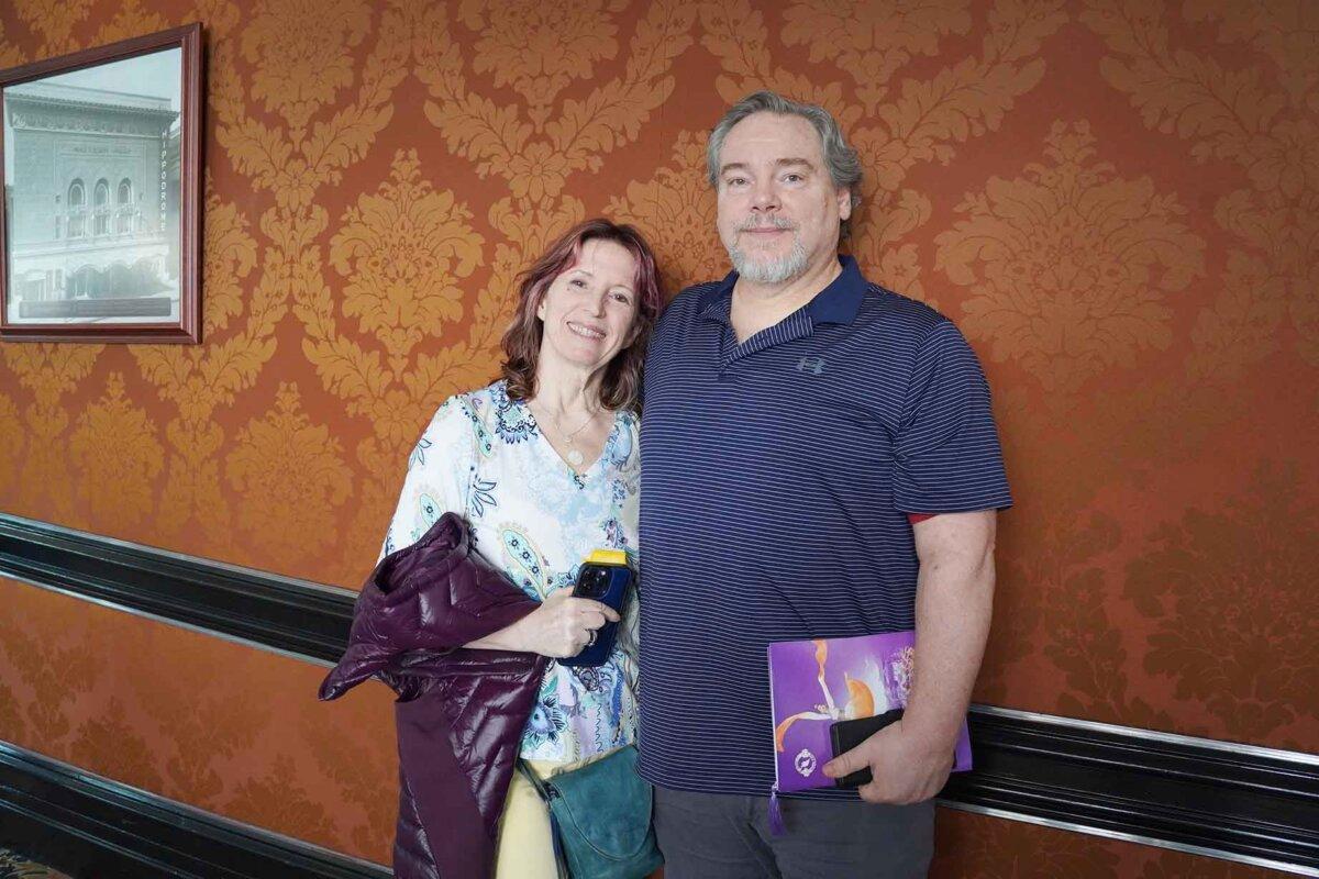 Kerry Colville watches Shen Yun Performing Arts with her husband at the Hippodrome Theatre in Baltimore on April 18, 2026. (Terri Wu/The Epoch Times)