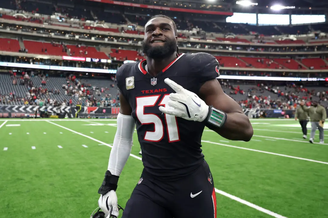 Non-Quarterbacks Are in the Money Amid Will Anderson Contract