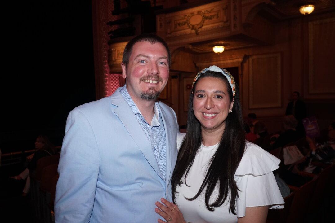 Couple Enjoys China’s History and Tradition That Shen Yun Brings to the World