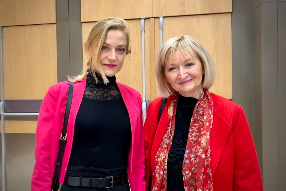 Neuroscientist Dominika Grygarová (L) attends Shen Yun Performing Arts at the Prague Congress Center on the afternoon of April 18, 2026. (An Ran/The Epoch Times)