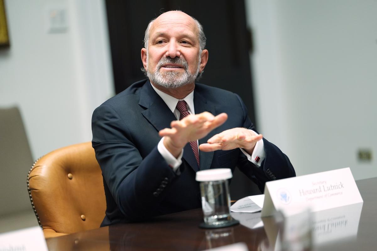 ‘More Bluster’: Poilievre, LeBlanc Downplay Lutnick’s Comments on Canada